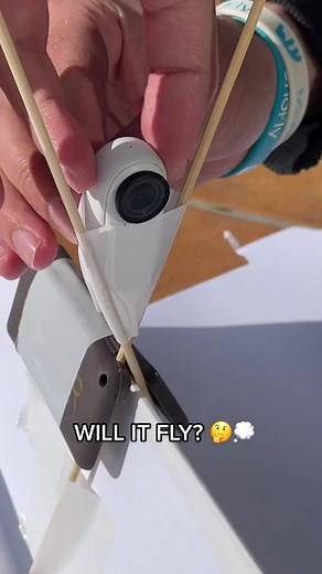 Crafting a Paper Airplane Drone with Videópatas