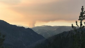 Snow and rain blankets Oregon wildfires, beginning end of multiple blazes including Eagle Creek and Chetco Bar fires