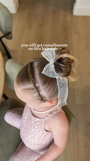 3.2K views · 20K reactions | One of my favorite hairstyles I’ve ever done! #fallhairstyles #messybun #toddlerhairideas #girlshairstyles #kidhairstyles #toddlerhair #easyhairstyles #trendyhair #hairtutorial #hairinspo #girlshair #viralhair #peinadosdeniñas #dancebun #girlmom Toddler girl hair tutorials How to do toddler hair Easy hairstyles for girls | Kelsey Hinshaw | Facebook