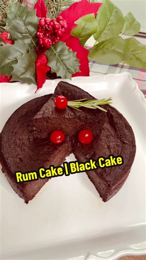 Rum Cake || Black Cake #guyanesetiktok🇬🇾 #guyaneseblackcake #rumcake #westindiantiktok #caribbeantiktokeurs