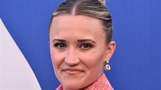 The Struggles Of Young Sheldon Star #EmilyOsment (& Other Facts You Might Not Know) | Nicki Swift