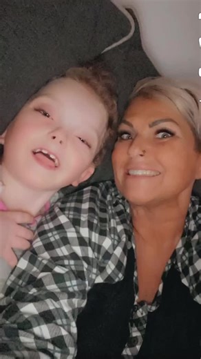 Lisa McKenzie (@lisamckenzie890)’s videos with original sound - Lisa McKenzie