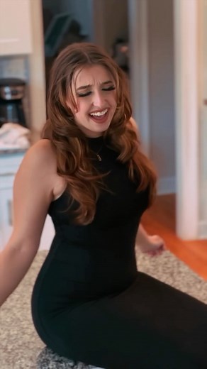 🔥ＬＩＬＩＡＣ🔥 on Instagram: "Just how far I’ll reach For the real thing I can’t hold you close I have to let you go Je ‘t’aime, au revoir Je pleure ce soir 🥀 ———————————— #newalbum #liliac #singing #rock #jetaime #french #music #jepleure #cesoir"