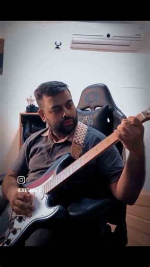 Cover of Saxophone Solo from Smooth Operator by Sade #guitarcover #guitarsolo #jazz