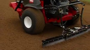 The all-new Sand Pro 2040Z mechanical rake is unlike anything else in the marketplace; a zero-turn mechanical groomer delivering unmatched manoeuvrability and productivity. This unique machine is a daily bunker rake that will reduce a golf course’s labour costs for both mechanical and hand raking of bunkers. A brand new "flex" raking system with the patent-pending "lift in turn" feature enables an operator to turn tightly in bunkers without leaving unraked teardrops or tyre marks. | Toro