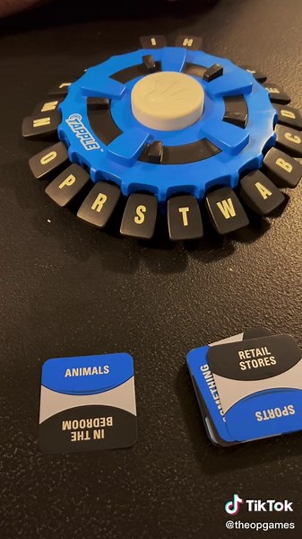 Hilarious Tapple Gameplay with Games4Two | Funny Board Game Reactions