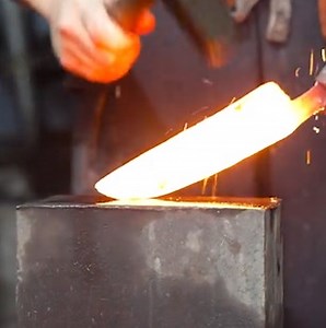 191K views · 564 reactions | These Japanese knives are considered by many to be works of art, and it's easy to see why  | UNILAD | Facebook