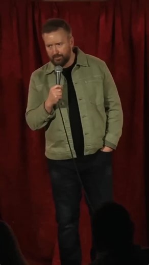 Blinded by the light... wrapped up like a douche in the middle of the night. UPCOMING SHOWS: Feb 5-7: Eugene, OR @olsen.run Feb 13-14: Columbus, OH @columbusfunnybone Mar 4-7: Portland, OR @heliumcomedypdx #chaddaniels #crowdwork #comedian #standup #sobriety | chad daniels