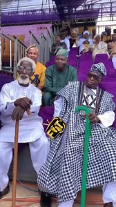 Veteran Actor Eda Onile Ola and baba Gebu is present in ile ife for the Olojo festival today , awaiting Ooni to come out with Ade Are , ile ife is full today all Yoruba sons and daughters are in ife 😍😍 Video Credited : Foot Tv live | Ile-ife Oduduwa legacy Omoluabi
