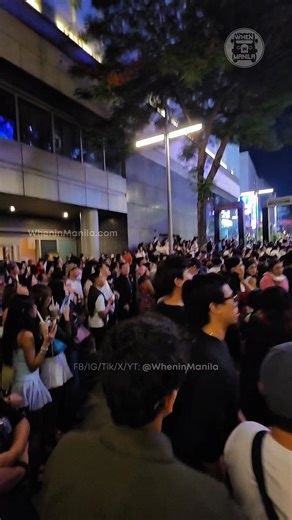 New Year's Eve crowds at BGC. Would you brave the crowds to celebrate NYE? | When In Manila