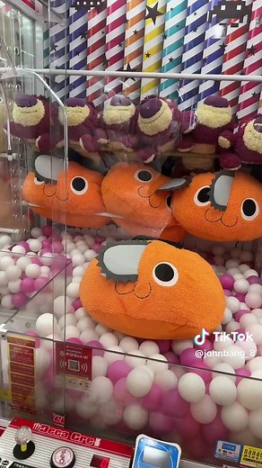 Erkunde die Taito Game Station in Japan