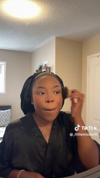 I promise I'll get better at these makeup videos.. but we gotta start somewhere 🤭💕 All the products used: - Smashbox Photo Finish Smooth & Blur Oil-Free Foundation Primer - Givenchy Prism Libre Glow Serum Blurring Foundation 5.8N - Too Faced Born This Way Concealer in Butterscotch - Tarte Shape Tape Concealer in Tan Deep Sand - Givenchy Prism Libre Four Color Pressed Powder 5 - Huda Beauty Easy Bake Setting Powder Kunafa - MAC Studio Fix Powder Plus Foundation C8 - Fenty Sun Stalk'r Instant Wa