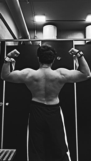 Shubham Here on Instagram: "“From childhood giggles to adulting milestones, every birthday tells a story of growth, love, and endless possibilities❤️‍🩹❤️ If you like the content share and save for more same 🫂❤️ . . . . . . . . . fitness, gym, editing, workout, strength, weightlifting . . #trendingreels #trending #trend #instagram #igtrends #gym #gymmotivation #gymrat #gymlover #fitnessmotivation #kahinbhifitchallenge #viral #viralreels #fypシ #fyppppppppppppppppppppppppppppppppppp