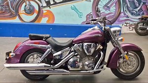 12K views · 173 reactions |  VENDIDA    HONDA VTX 1300 RETRO...