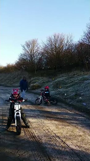 Oset 16.0 electric trials bike