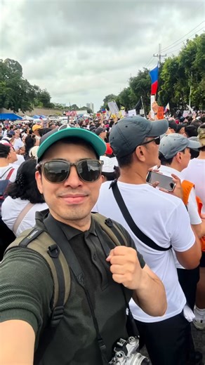 80 reactions | Let’s go one more round in November!!! Let the corrupt & inept tremble as in September!!? | Richard Heydarian | Facebook