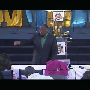 The longest way to success is a shortcut! 💡 Watch this full teaching “10 Keys For Personal Success” on YouTube.com/MunroeGlobal | Munroe Global