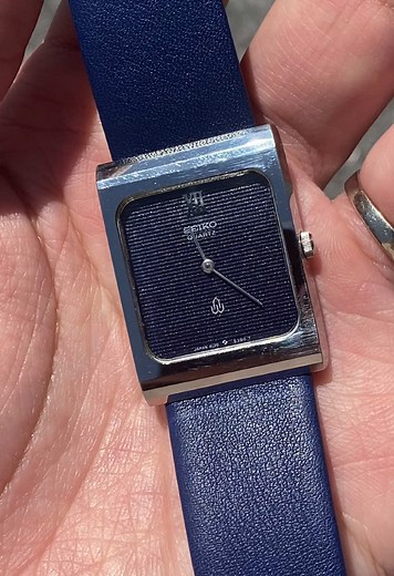 Seiko 70s Vintage Tank Navy Dial Navy dial with textured lines running through the whole dial is perfectly preserved Early 70s High End Quartz movement caliber 4130 Year 1976 October model 26mm x 36mm classic mens tank sizing New navy genuine soft leather strap Condtion 9/10 quite good condition with no heavy used signs. Only regular light scratches that is barely visible on social settings. Can be said to be almost mint for its age of 50 years old. Can arrange delivery around the world, just ad