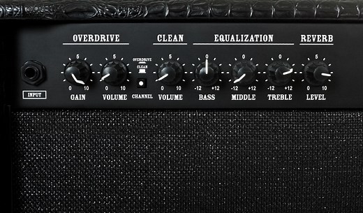 7 Best Tube Amps (For Stage, Studio, and Home Use) 2026