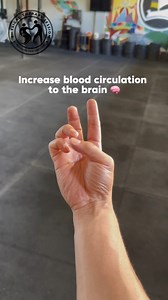 Increase blood circulation to the brain 🧠 with this daily finger exercise 🤩 | Physical Therapy Session