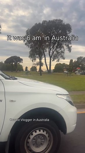 6am in Australia #Australia #viralreels | Couple Vlogger In Australia