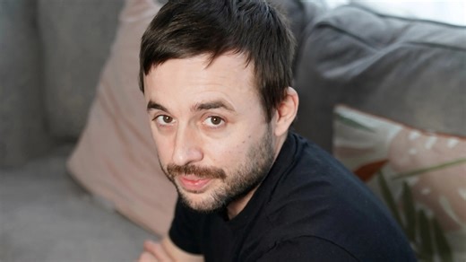 I was blown up by my e-cig and needed skin grafts - but I won't stop vaping