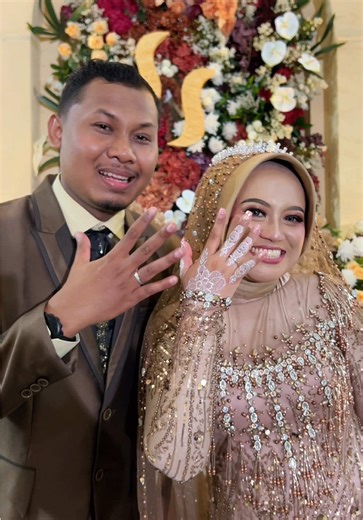 Cute transition ✨🥰 #contentcreator #weddingcontentcreatorjepara #wccjepara #contentcreatorjepara #jeoara