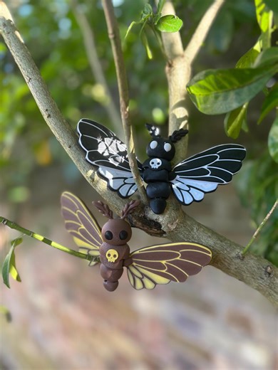 Articulated Death’s-head Hawk Moth Fidget | 3D Printed | Articulated Poseable Toy - Etsy UK