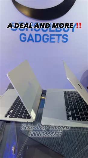 SCHOOLBOY GADGETS | IPAD | IPHONE | SAMSUNG | MACBOOK | PIXEL | 🚨 🔥 THE LATEST MACBOOK AIR ‼️ The MacBook Air M4 chip 2025 15-inch model boasts a stunning Liquid Retina Display with a resolution of... | Instagram