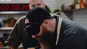 Palm Bay chef tries his luck as a contestant on Very Local's cooking show 'Blind Kitchen'