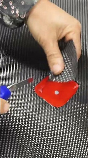 #carbonfiber #composites #WheelchairBuild #factoryprocess #manufacturinglife #oem #factory