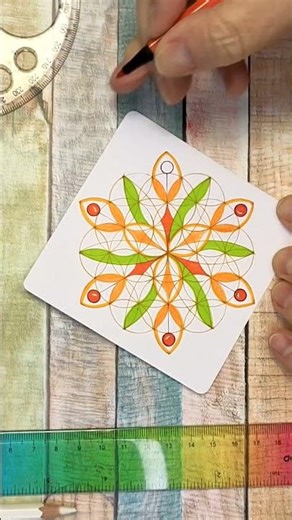 This Mandala Changes as Colors Appear #shorts