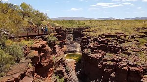 WESTERN AUSTRALIA - Arrival at Karijini National Park