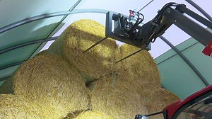 2.1K views · 32 reactions | ✨ Discover the Weidemann 4512 ✨ The Weidemann compact telehandler can be used with a wide variety of accessories for different applications.  www.weidemannireland.com | Weidemann Ireland | Facebook