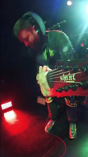 POV: the song is just infinite breakdowns 🤘 #guitar #metal #deathcore