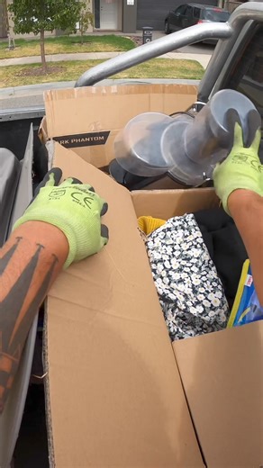 Computer and kitchen appliance shopping! #polyprophet #youtube #free #treasurehunt #hardrubbish #australia #curbside #sidehustle #dumpsterdiving #streetscrapping #scrapping #scavenger #reseller #resell #relaxing #asmr #value | Poly Prospect