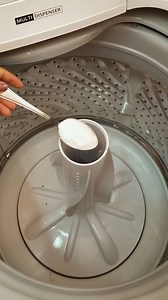 15K views · 46 reactions | Just put baking soda in the washing machine! (Laundry owner taught the trick) | Recipes of Drika | Facebook