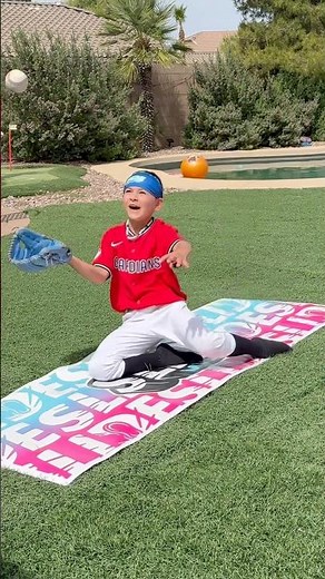 Building confidence one slide at a time with ‪@SlideMVP‬ sliding mats #baseball #sliding #mlb #train
