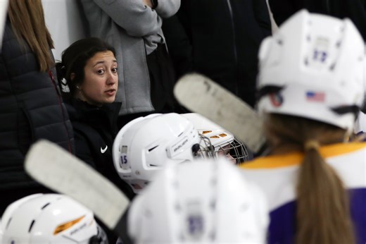 CEC girls hockey coach resigns