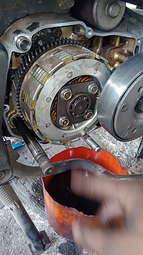 Suzuki Smash Clutch Components installation process #reels | Aeon