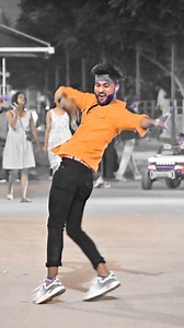 1.4M views · 60K reactions | Maroon Color Sadiya ❣️... #bhojpuri #bhojpurireels #bhojpurisong #trending #trendingreels #explorar #cute #dance #viral | Krishna Maurya | Facebook