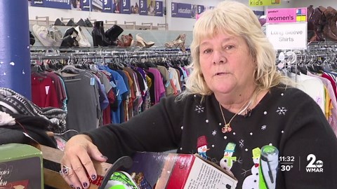 Goodwill stores see surge in holiday shoppers seeking budget-friendly gifts
