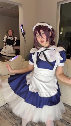I wanna learn more dances!! Which ones should I try? 🥹 #reze #chainsawman #cosplay #maid #latinostiktok