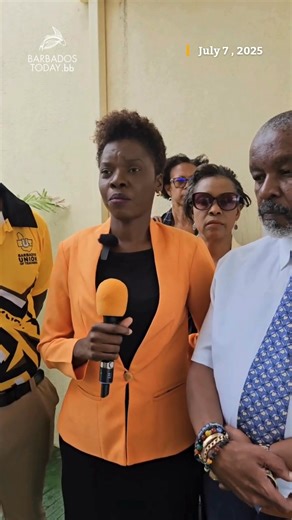 Chief Education Officer Dr Ramona Archer-Bradshaw says St Bernard's Primary will remain open today and for the rest of the week. 📸: Sheria Brathwaite #LeadingOnlineMedium #BarbadosTodayNews #BTEpaper #BarbadosTodayUpdates #BTJournalism #BTCommunity | Barbados Today