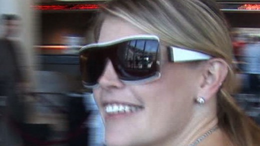 Dixie Chick Won't Beat Around the Bush