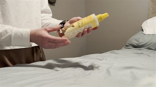 Watch My Review Burt's Bees for Cats Natural Dander Reducing Spray on Amazon Live