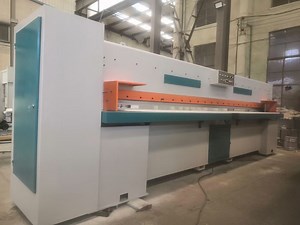 [Hot Item] Automatic Plastic Cutting Machine Guillotine Wood Veneer Melamine Paper Cutter Machinery China