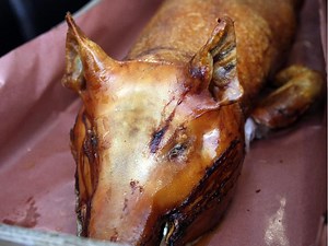 Dining Out: A whole pig, to go, from Phuket Royal