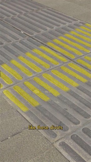 This Neglected Design Helps You Navigate the City #architecture #buildingprojection #history