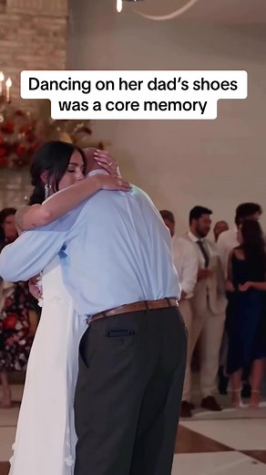 Heartwarming Father-Daughter Wedding Dance